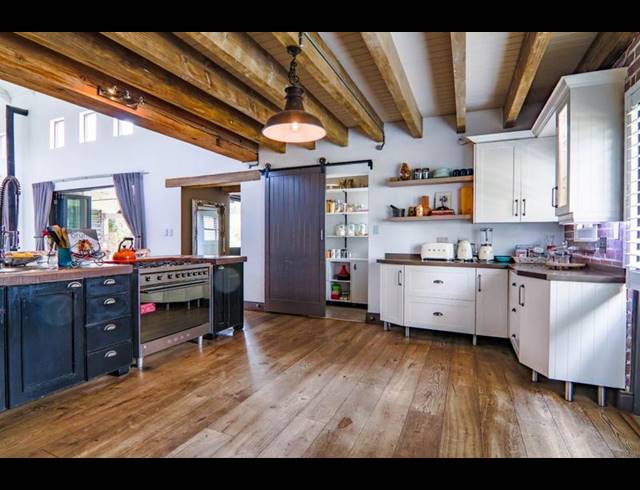 5 BEDROOM PROPERTY TO RENT IN COPPERLEAF ESTATE